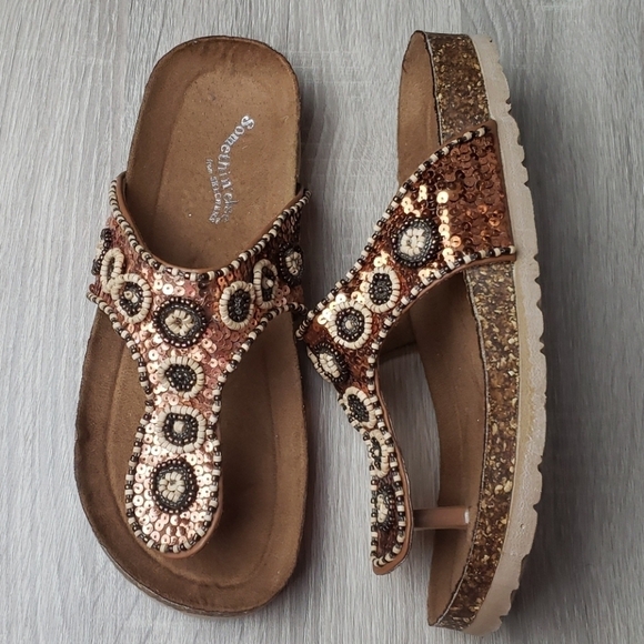 Somethin' Else by Skechers Beaded Flip Flop Sz 9 - Picture 2 of 7